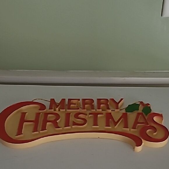 Festive Merry Christmas Wall Sign - Red and Cream - Picture 1 of 4